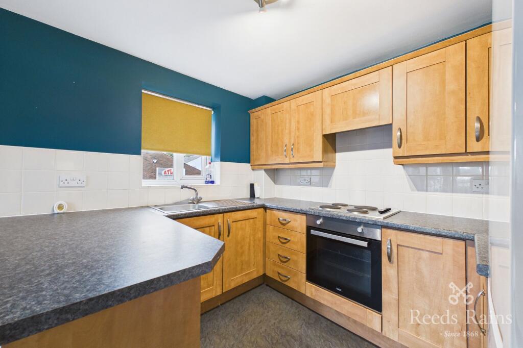 Apartment in St Helens - View 3