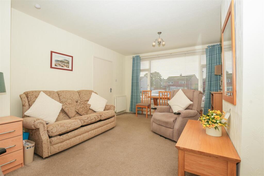 Bartonhall Road, Wishaw photo 4