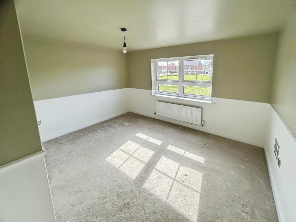 House in Mansfield, Warsop - View 5