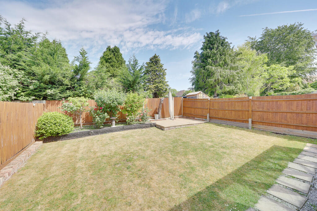 Abbey Close, Orpington photo 4