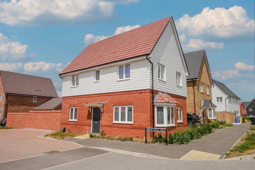 Main image of property: Scafell Pike, Didcot