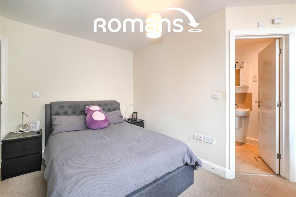 Milton Road, Wokingham, Berkshire - More