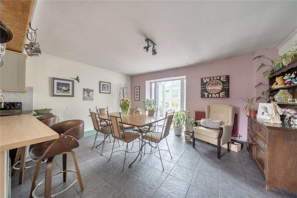 Pant-y-Dwr, Rhayader, Powys, LD6 - View 3