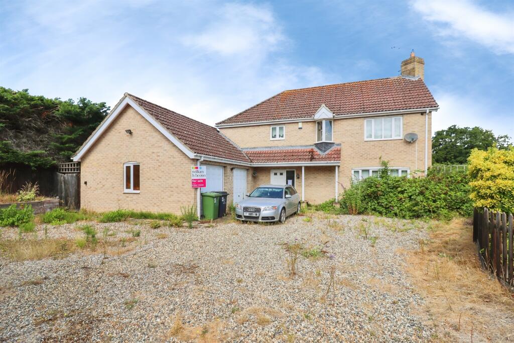 Main image of property: Haling Way, Thetford