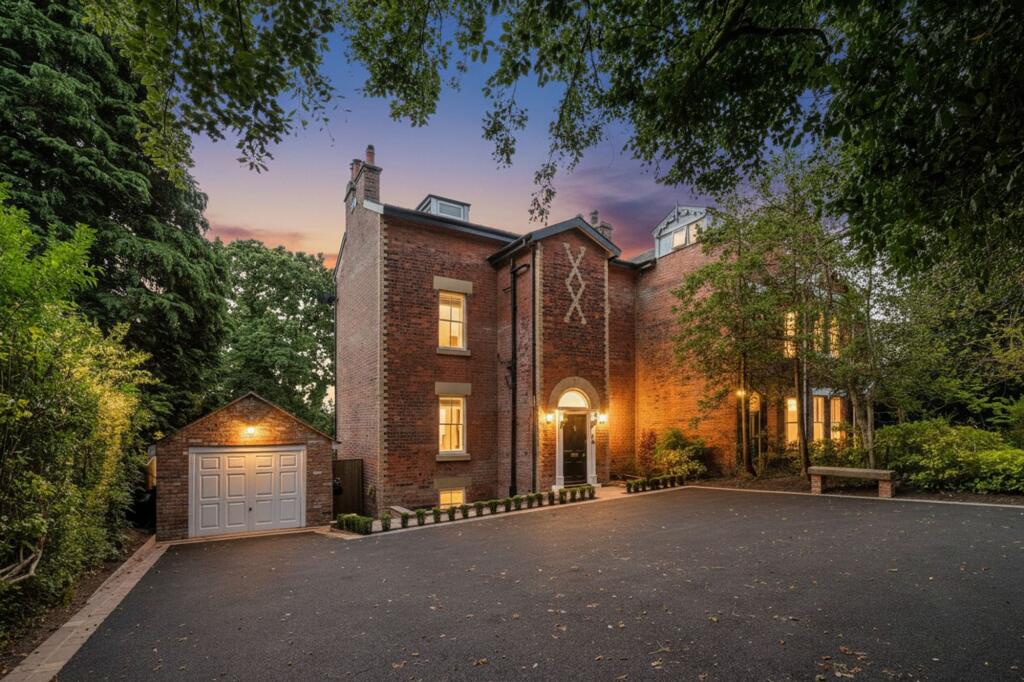 Main image of property: Town Green Lane, Aughton, L39