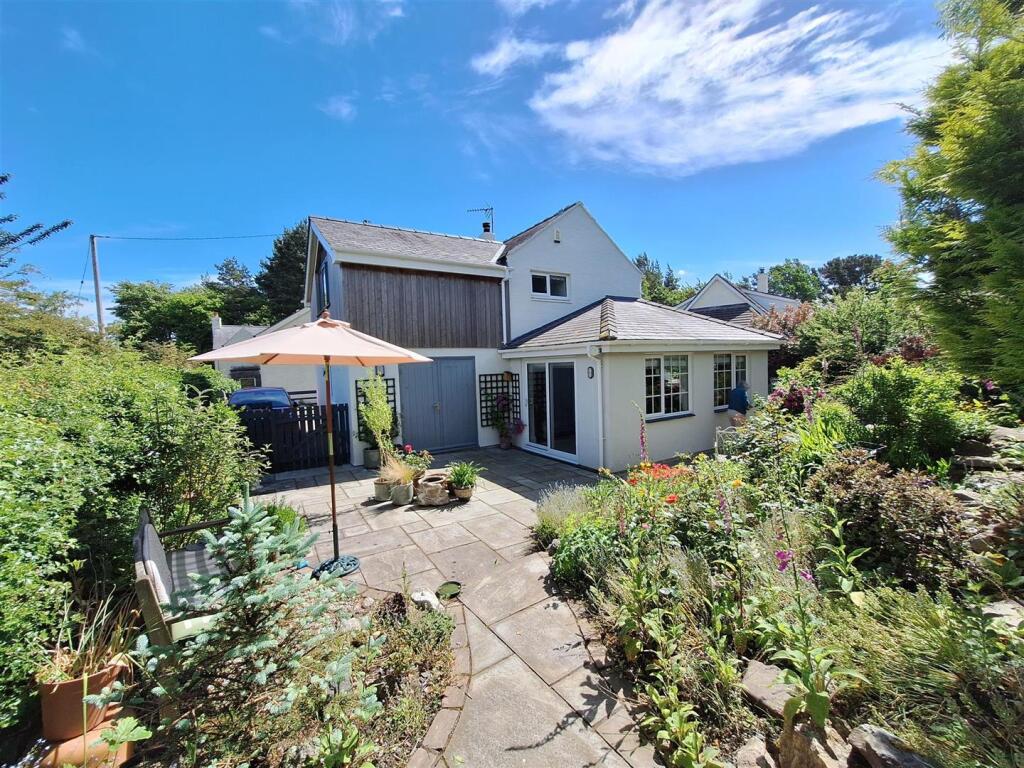 Main image of property: Tyn Llydiart,Druid Road,Menai Bridge