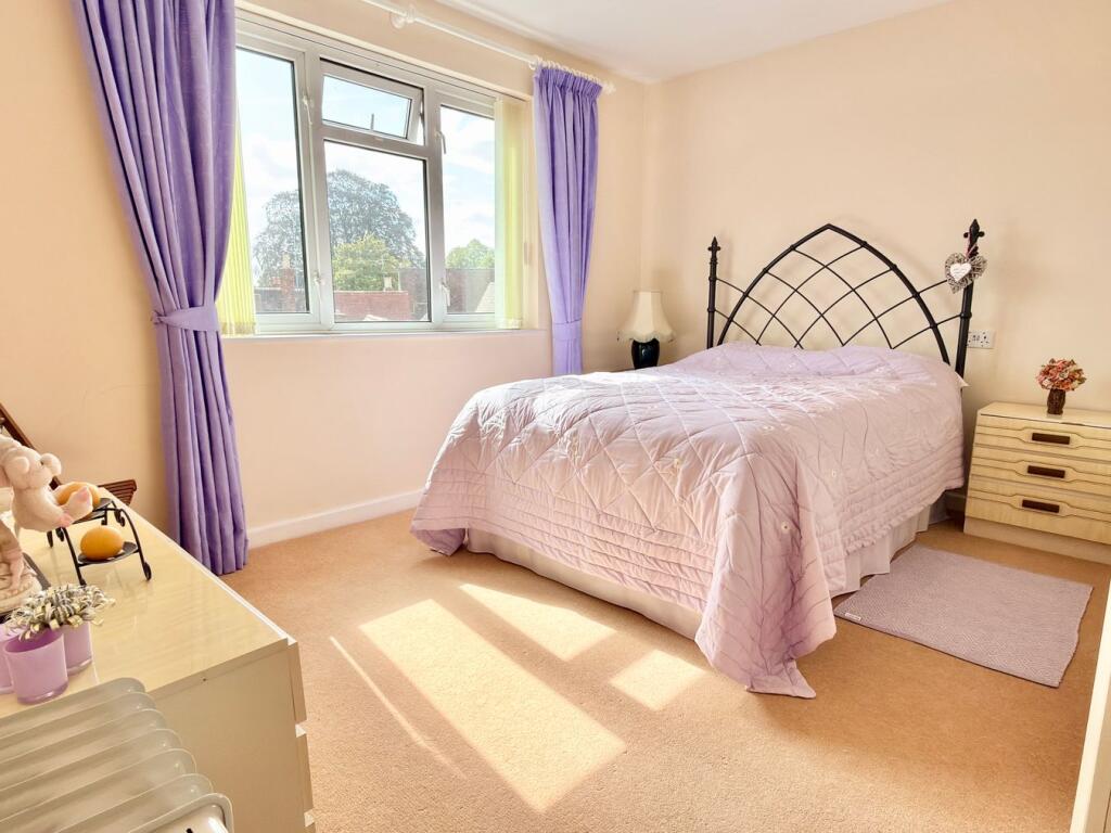 Apartment in Tewkesbury, Priors Park - View 5