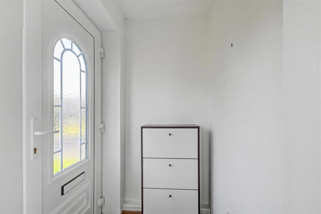 House in Nottingham, Long Eaton - View 5