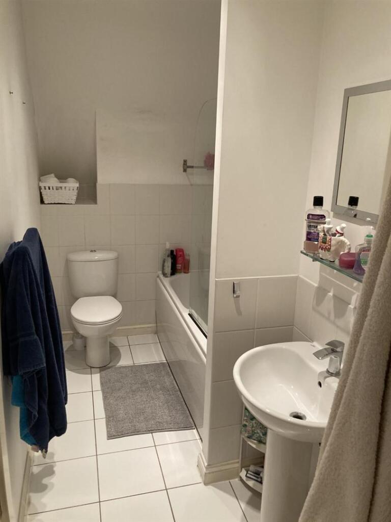 Apartment in Coventry - View 5