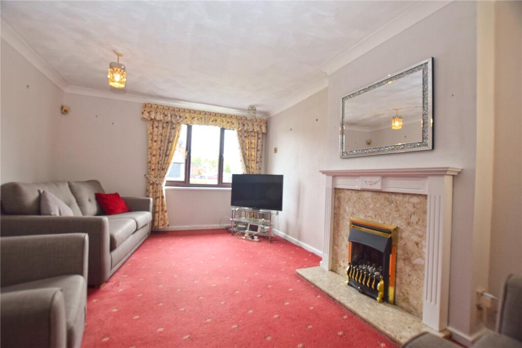 Andover Avenue, Middleton, Manchester, Greater Manchester, M24 photo 2