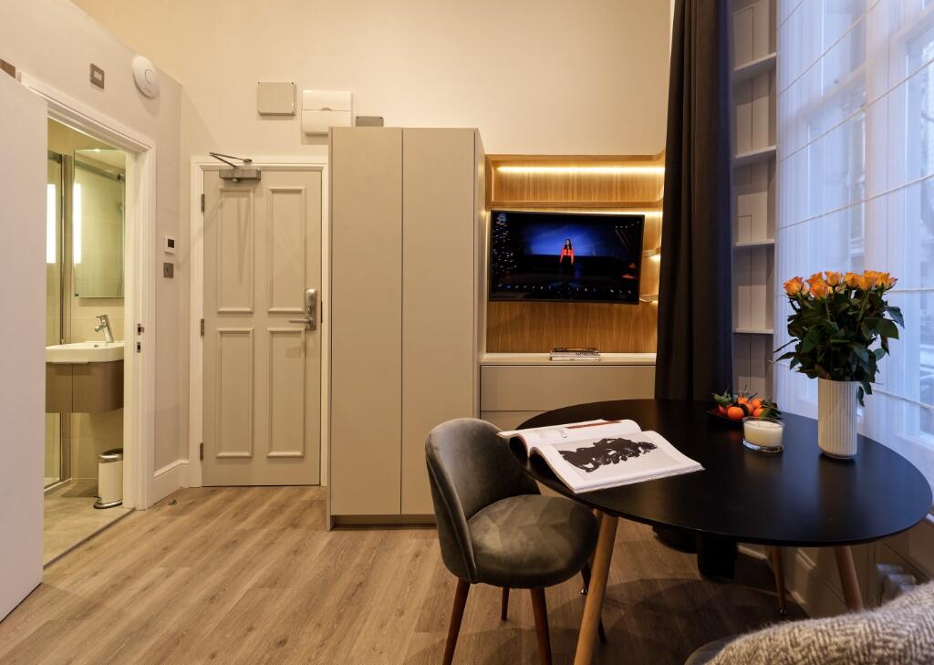 Studio flat for rent