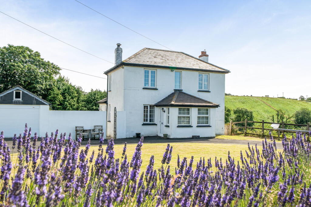 Main image of property: Maxworthy, Launceston