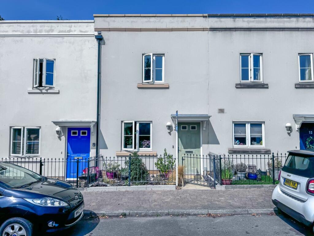 Main image of property: Gateway Terrace, Portishead, North Somerset, BS20