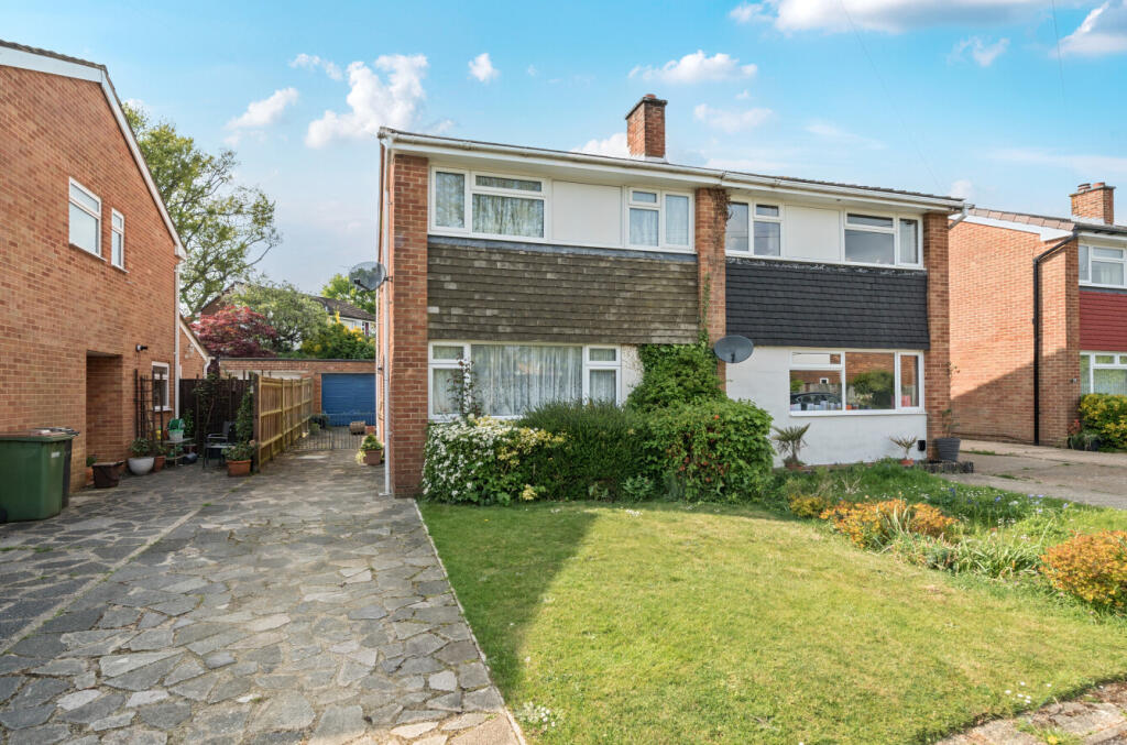 Main image of property: Ashley Gardens, Chandler's Ford, Eastleigh, Hampshire, SO53