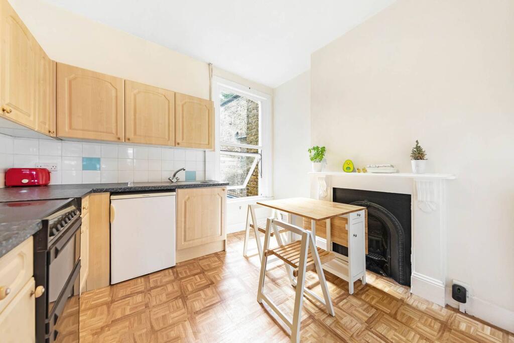 Main image of property: Elms Crescent, Abbeville Village, London, SW4