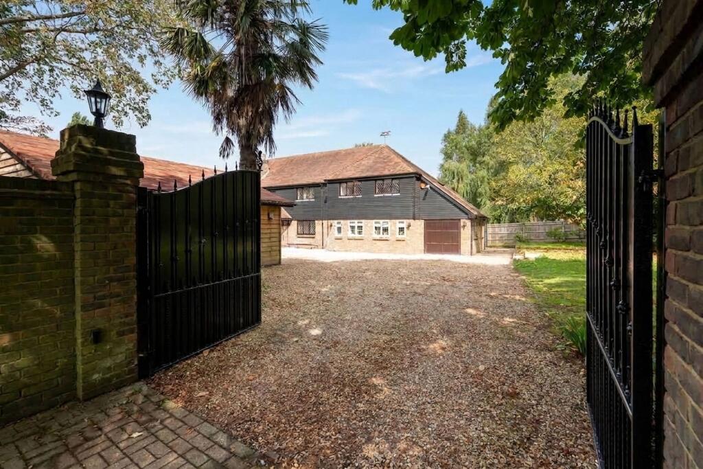 Main image of property: Glynleigh Road, Hankham, BN24