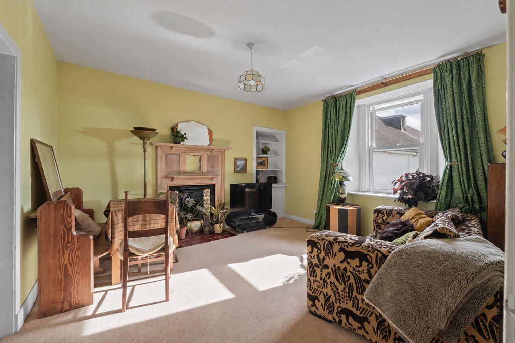 14A Bond Street, Innerleithen, EH44 6HW photo 3