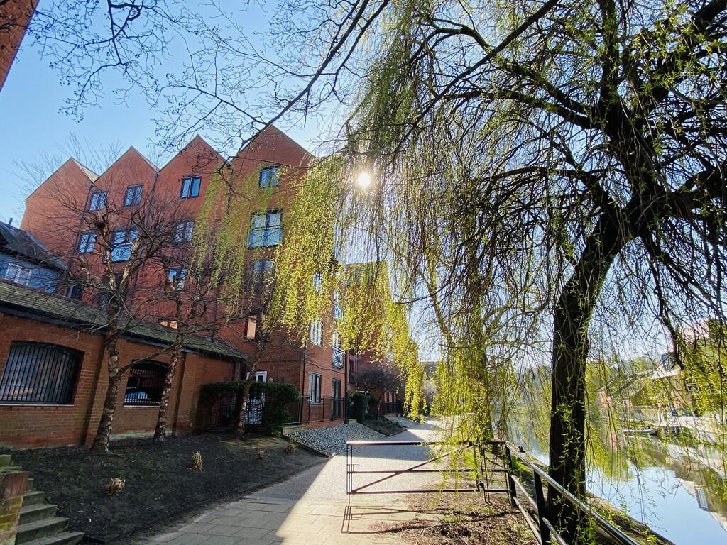 3-bed flat on Norwich, £265,000