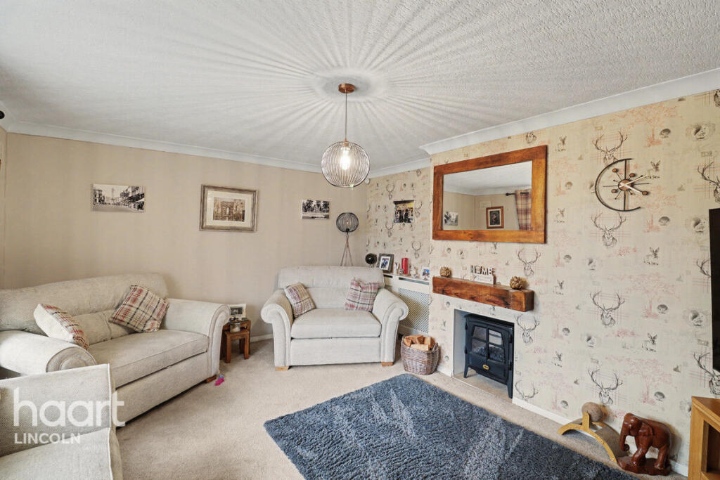 Viking Way, Metheringham photo 3