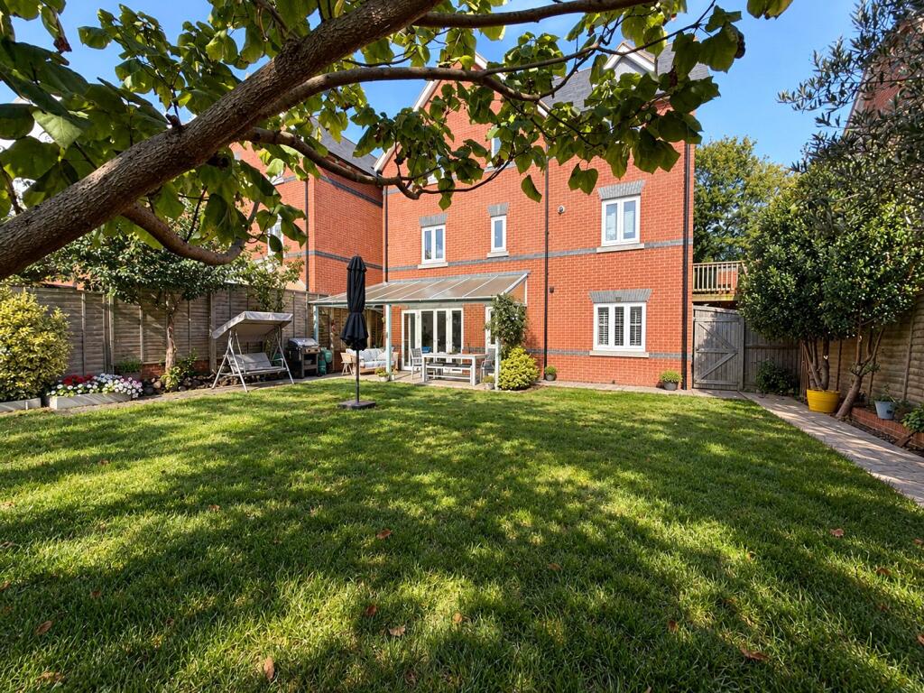 House in Wealden, Hailsham - View 2