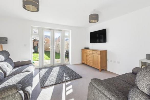 Fen Violet Drive, Didcot, OX11 photo 2