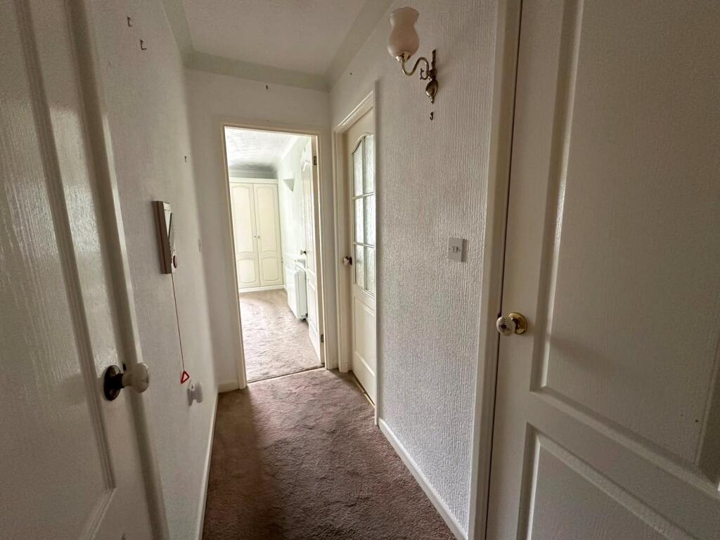 Apartment in Wolverhampton - More