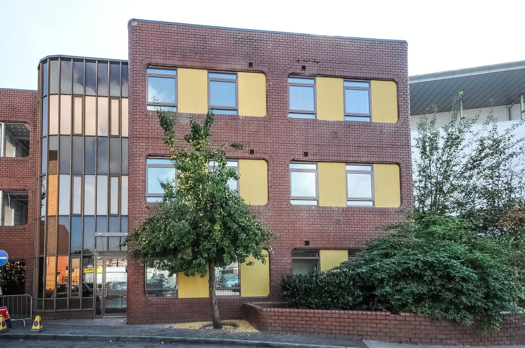 Main image of property: Mendy Street, High Wycombe, Buckinghamshire, HP11