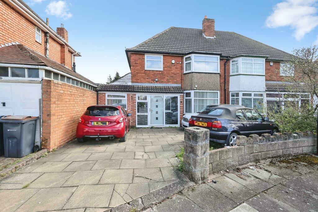 Main image of property: Collingbourne Avenue, BIRMINGHAM