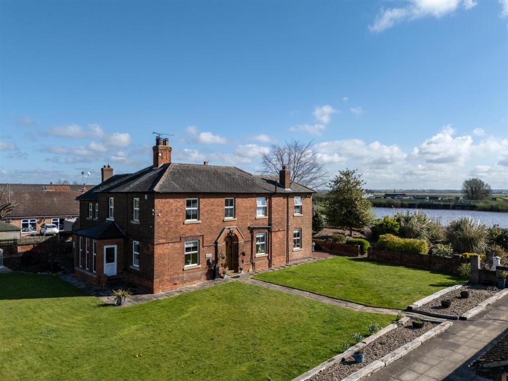 Main image of property: North Ewster, West Butterwick, North Lincolnshire