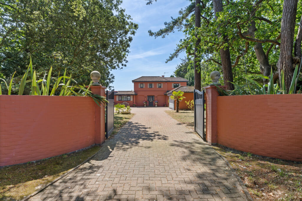 Main image of property: The Drive, Aldwick, West Sussex