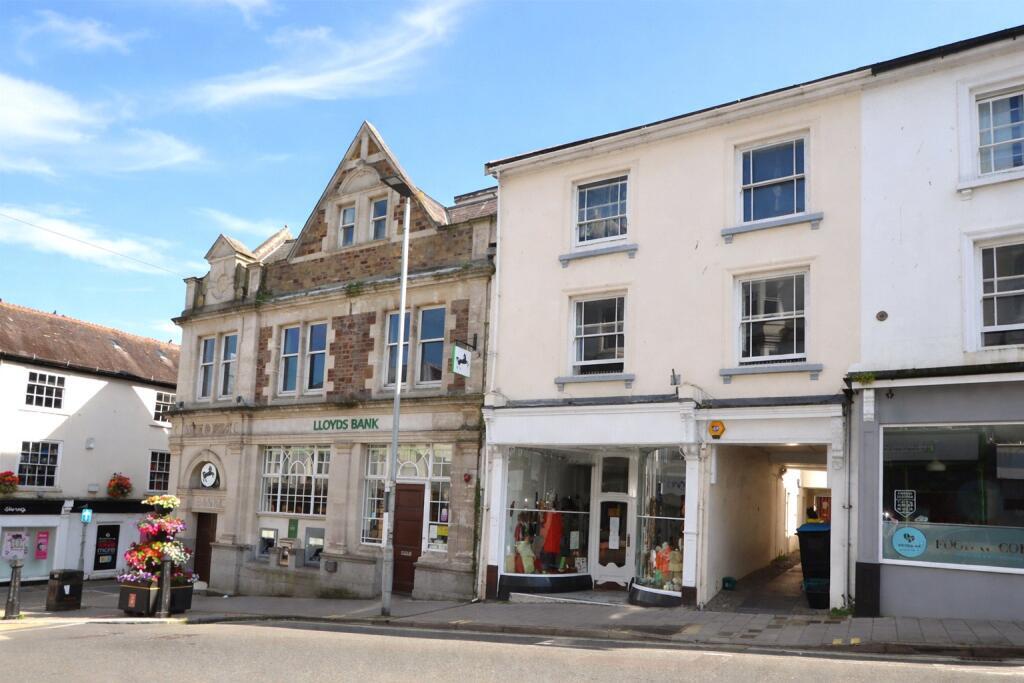 Main image of property: High Street, Bideford, EX39
