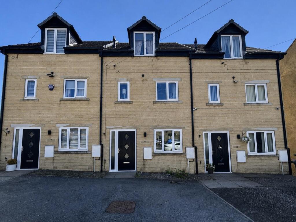 Main image of property: 9, Ford Hill, Queensbury, BD13 2BG