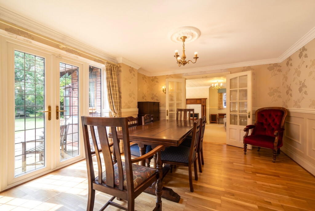 Birchy Close, Dickens Heath photo 5