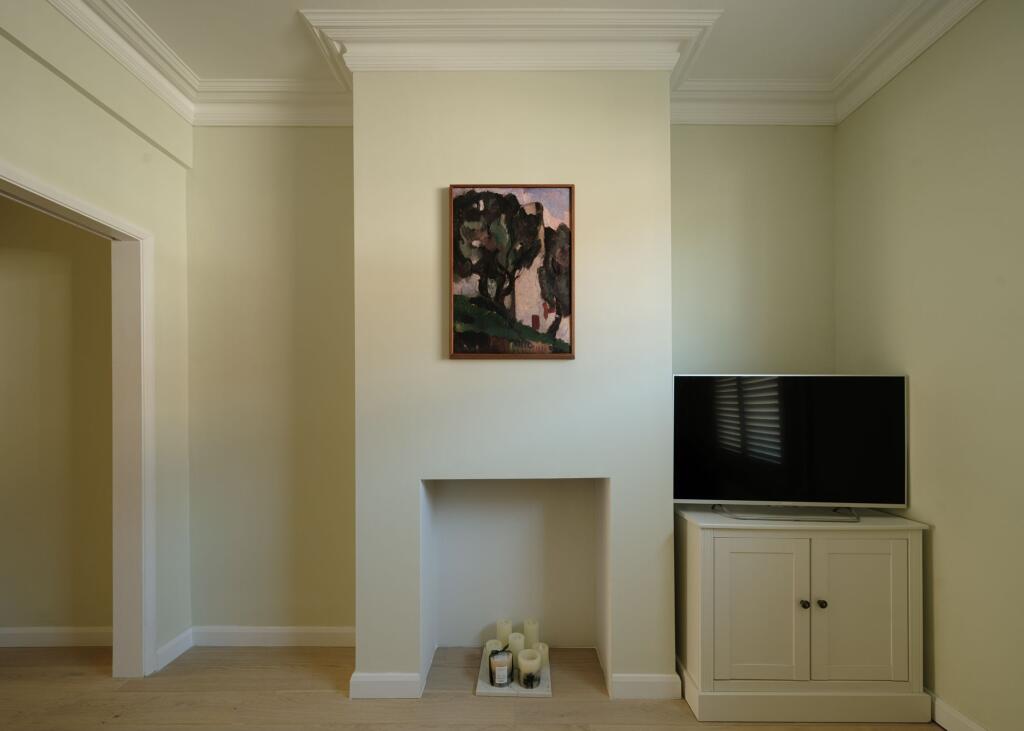 Pearcroft Road, Leytonstone, London, E11 photo 4
