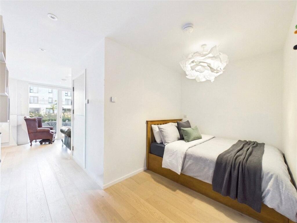 Apartment in Bristol, Brabazon, Charlton Hayes - View 2