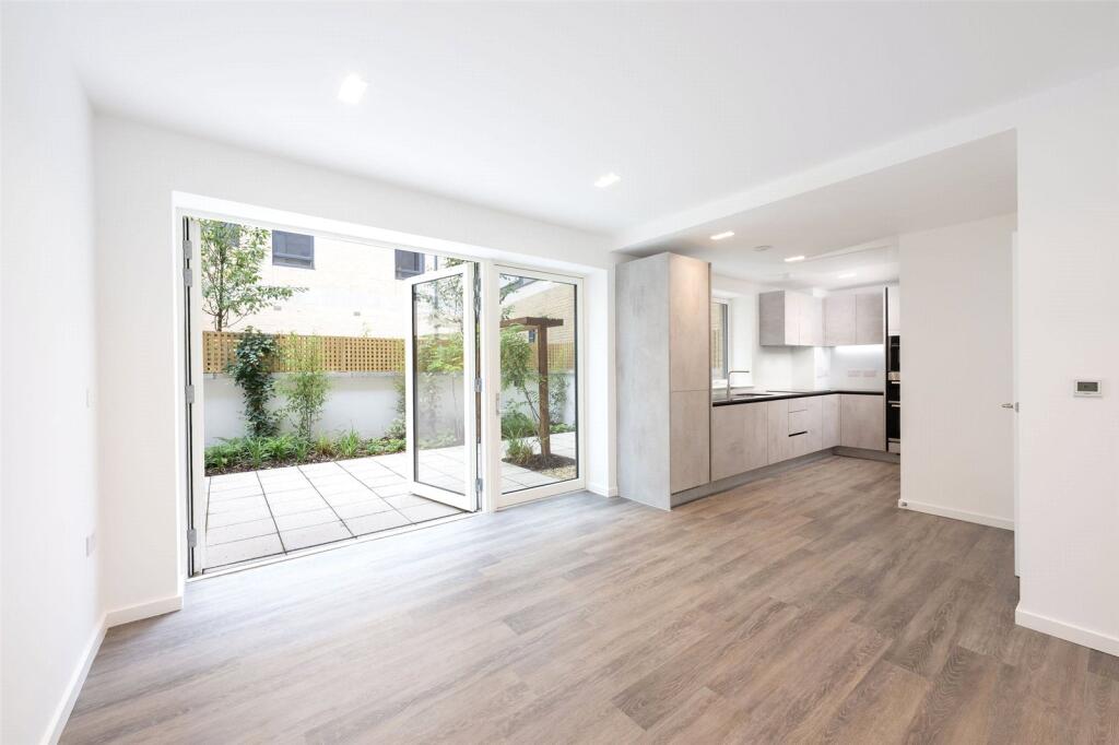 The Auria, 2 Cantle Mews, London, W10 photo 2