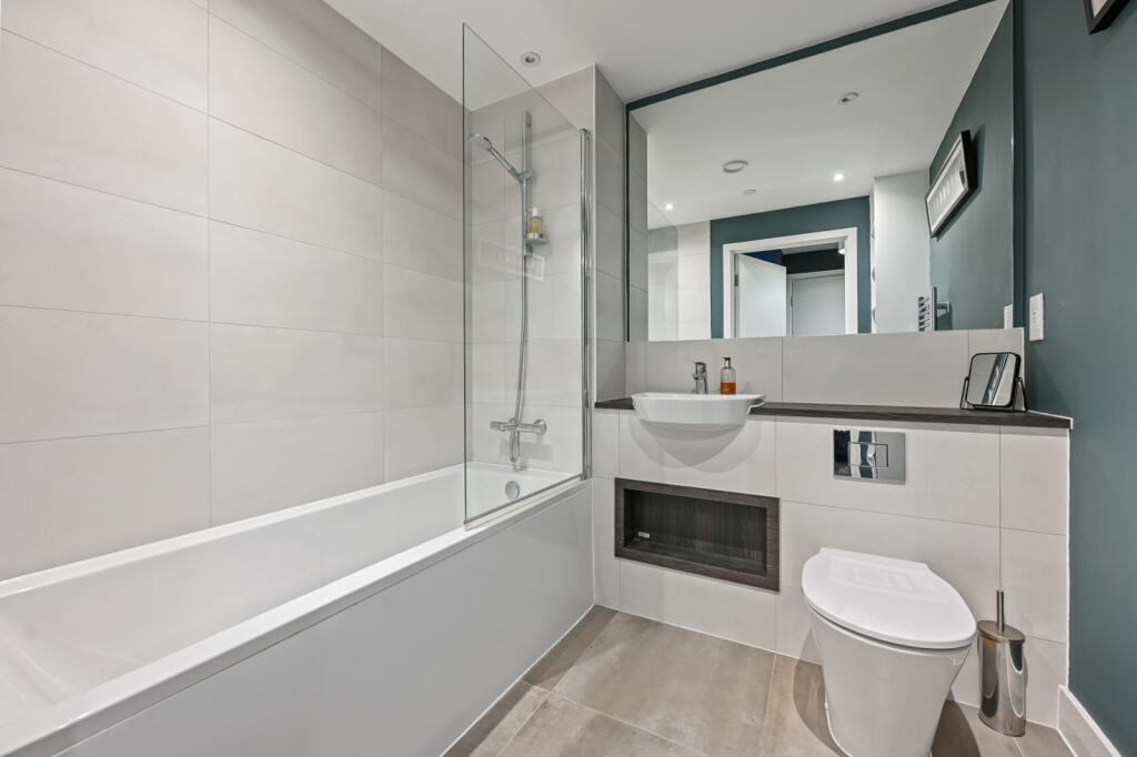 Ruscus Court, Hermitage Lane NW2 photo 4