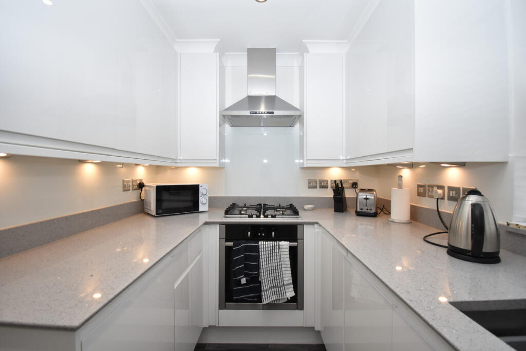 Apartment in London - View 4