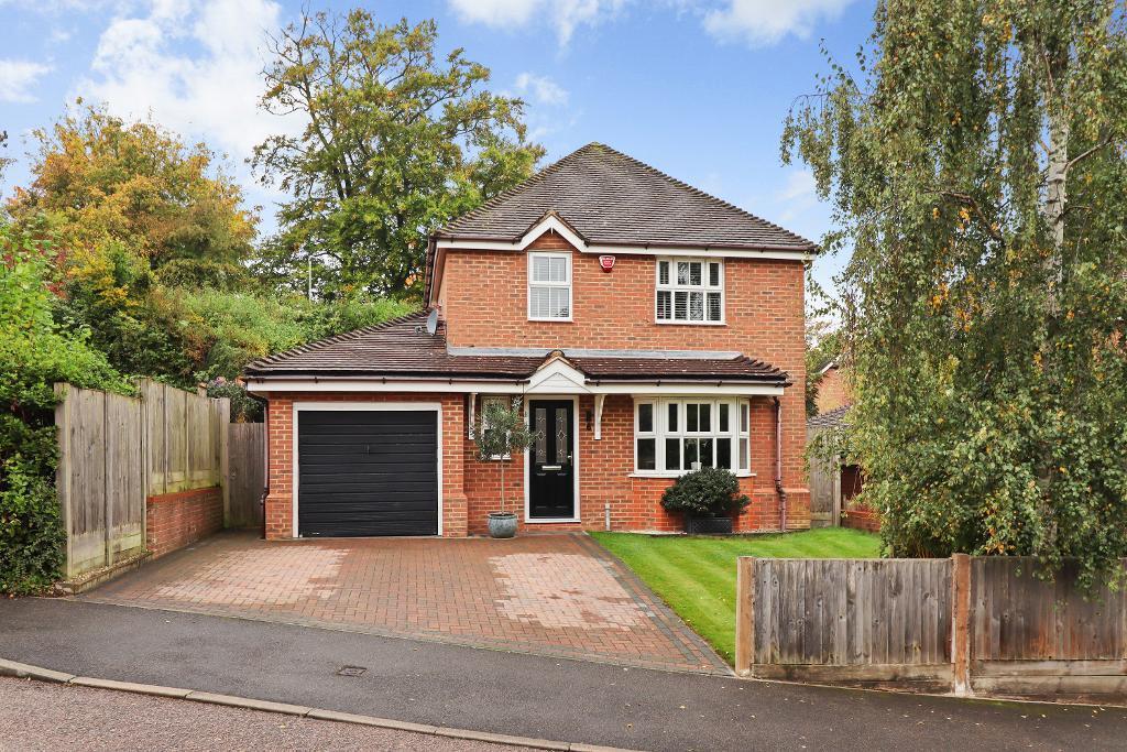 4-bed detached on Laurel Way, Chartham, Canterbury, Kent, CT4 7TJ, £525,000