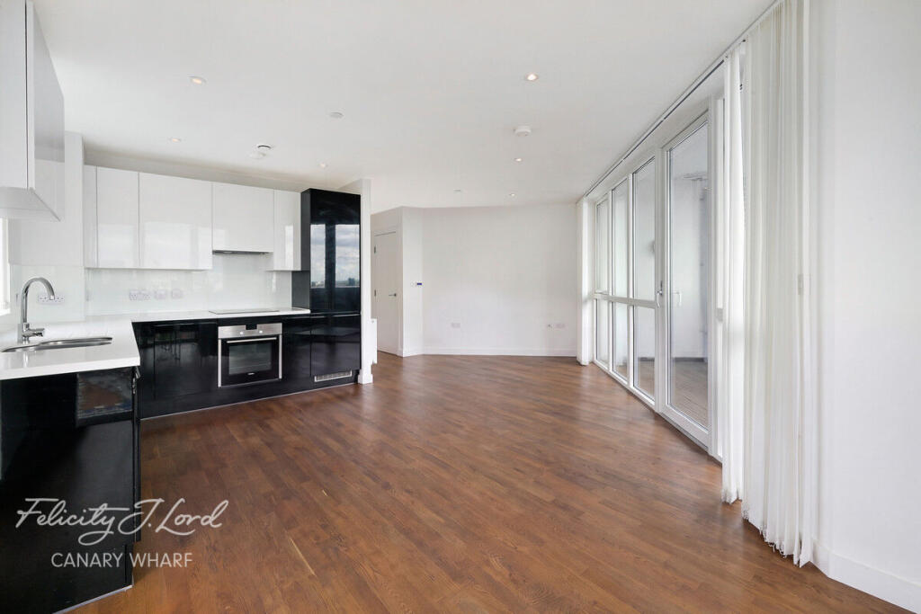Apartment in London, Hallsville Quarter, Canning Town - View 4