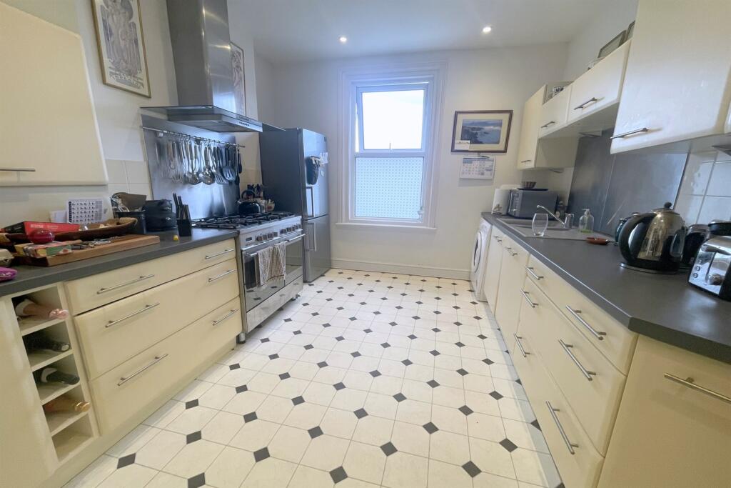 Apartment in Lewes, East Blatchington, Seaford - View 5