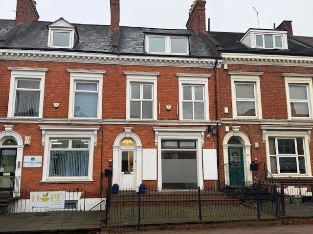 Main image of property: 22 York Road, Northampton, 22 York Road, Northampton, NN1 5QG