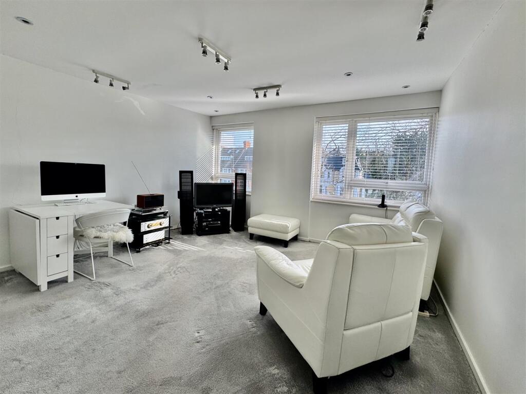 Main image of property: Duncan Close, Barnet