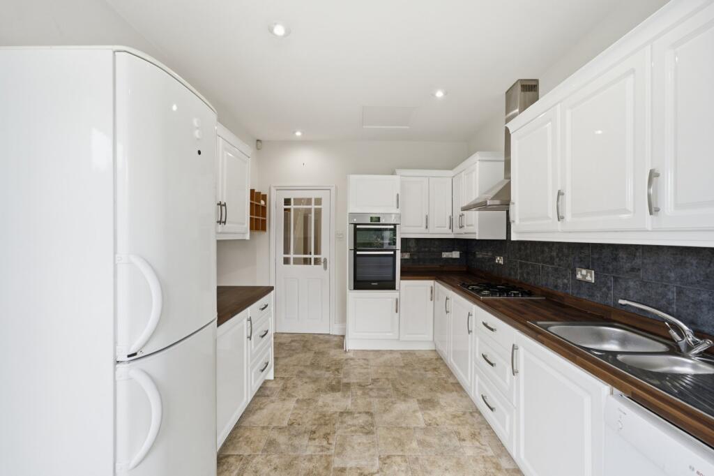 House in Stockport, Greater Manchester - View 4