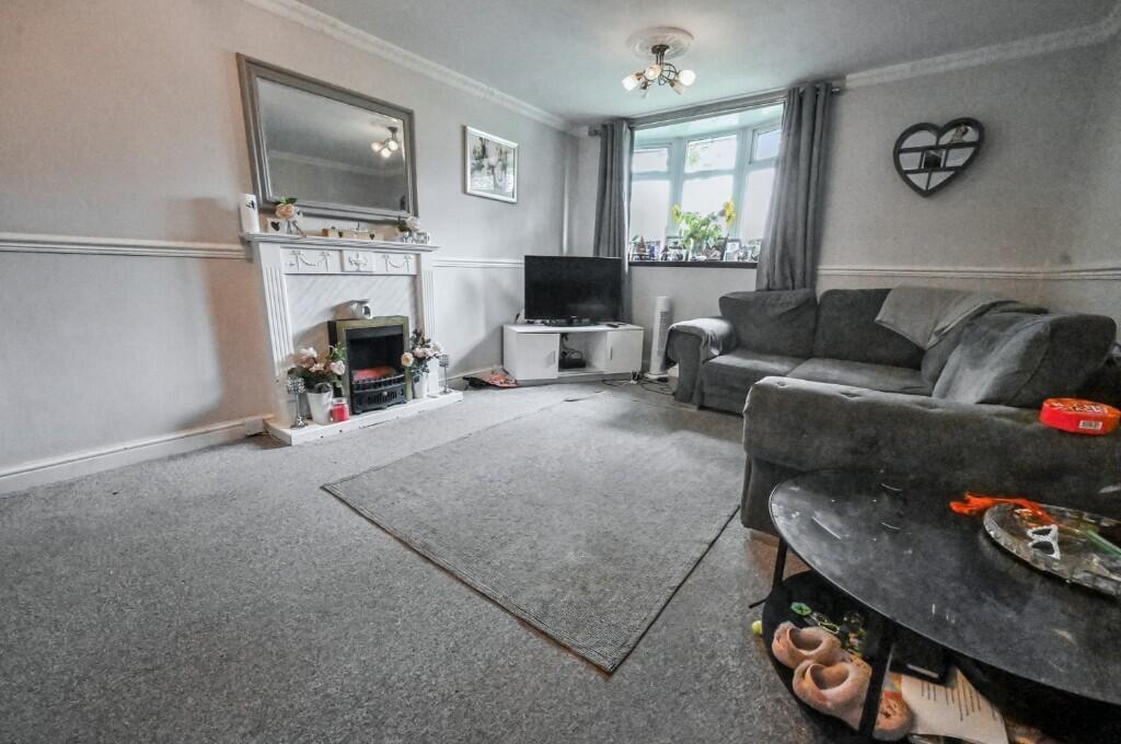 Barnwood Road, Wolverhampton, WV8 photo 2