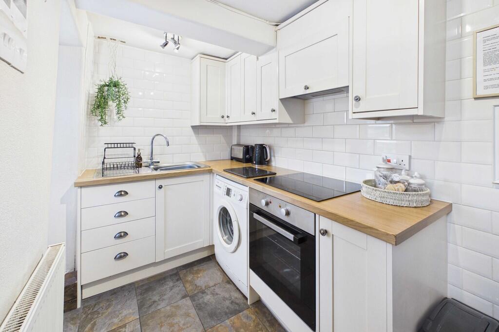 House in Lancaster - View 4
