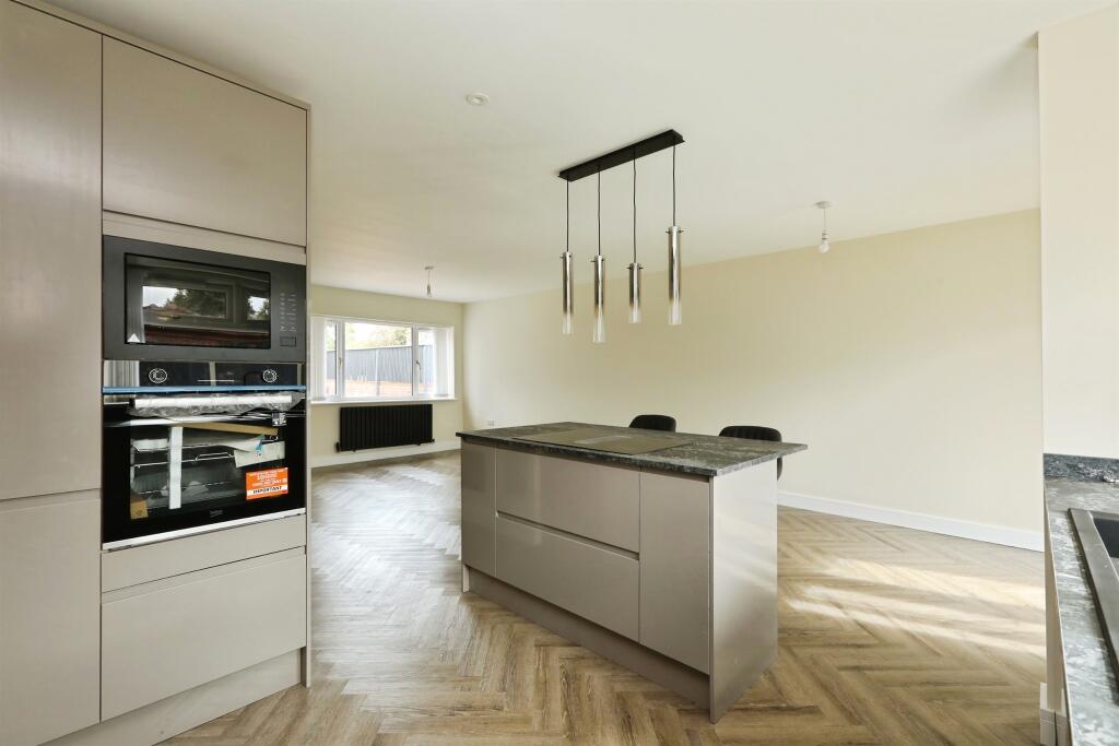 House in Doncaster, Styrrup - View 5