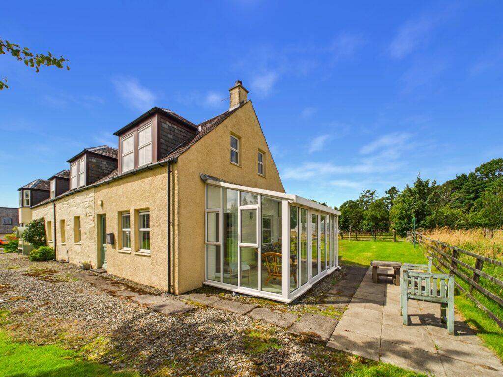 House in Lochgilphead, Argyll and Bute - View 2
