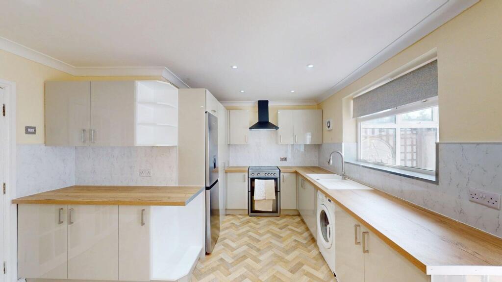 House in Wigan, Greater Manchester - View 4