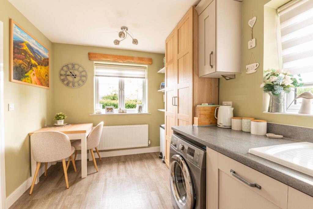 House in Cradley, Westfield - View 4
